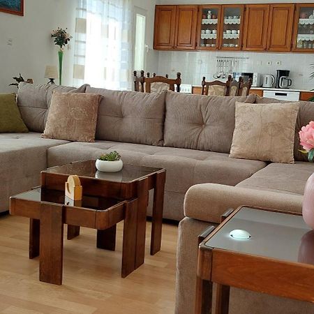 Apartmani Sladana Kampor Zewnętrze zdjęcie