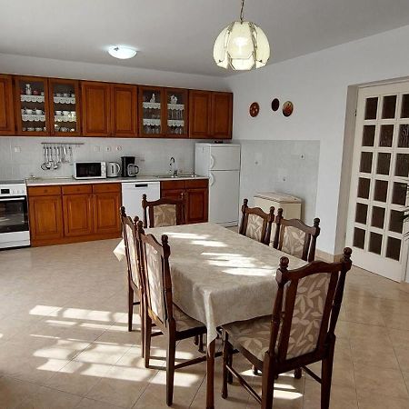 Apartmani Sladana Kampor Zewnętrze zdjęcie