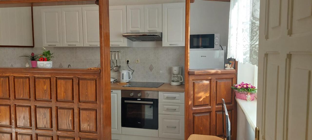 Apartmani Sladana Kampor Zewnętrze zdjęcie